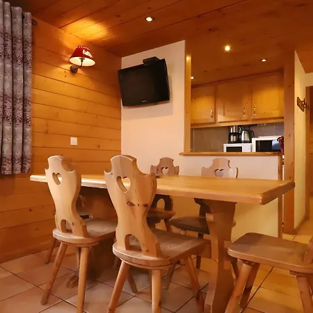 La Clavarine Apartment *